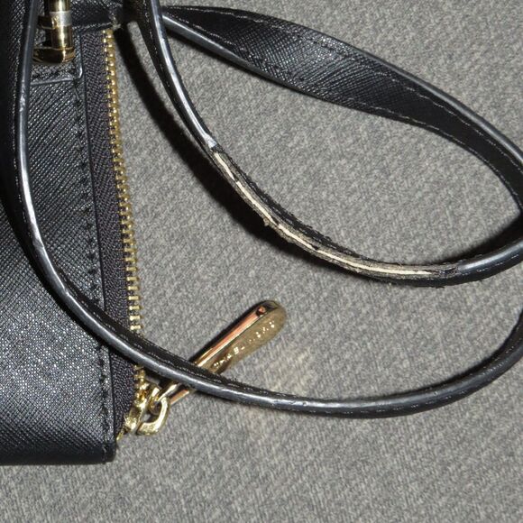 Michael Kors Black Saffiano Leather Large Tote Bag Purse - Picture 10 of 13